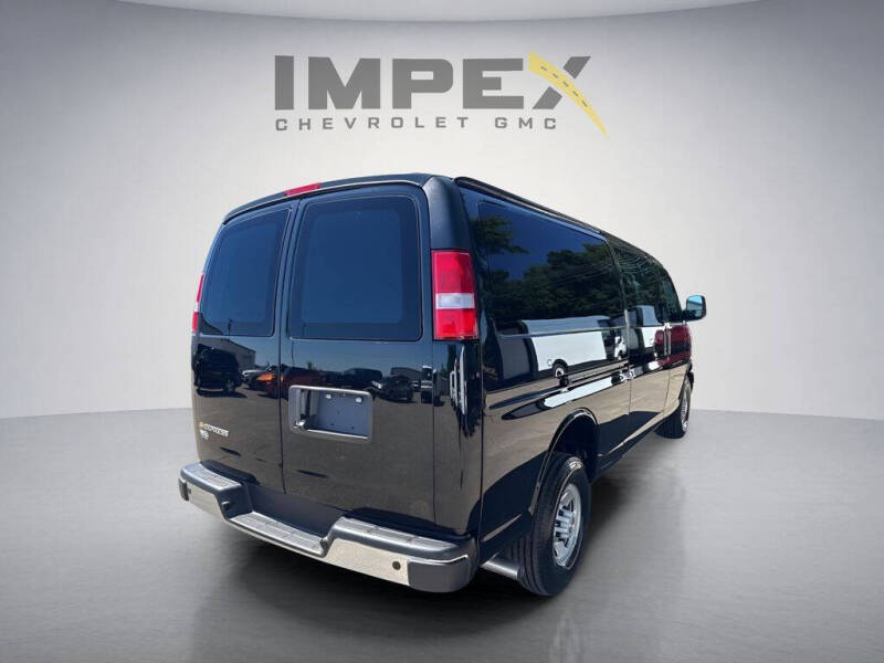 2026 Chevrolet Express 3500