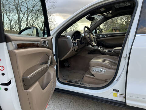 2013 Porsche Cayenne S