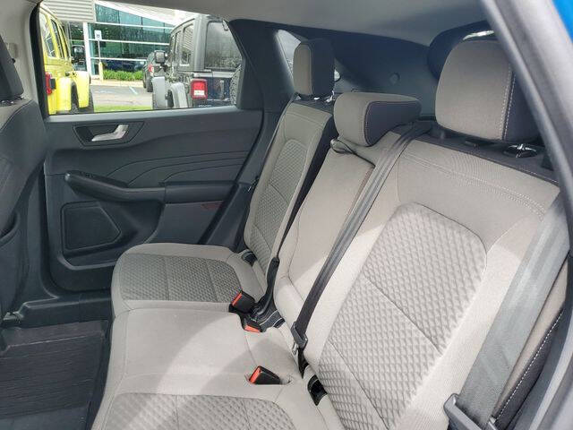2021 Ford Escape SE