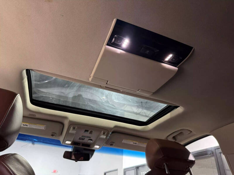 2019 Cadillac Escalade ESV Premium Luxury