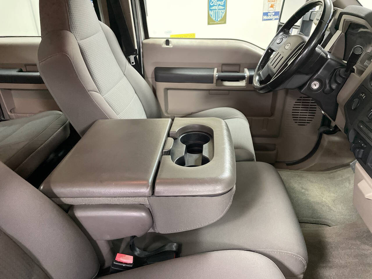 2010 Ford F-250 Super Duty 35