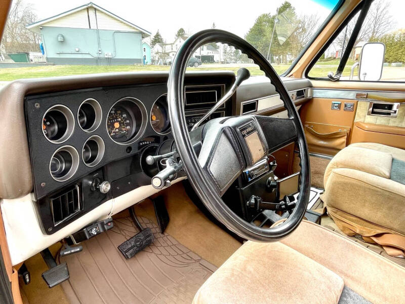 1988 Chevrolet R/V 3500 Series
