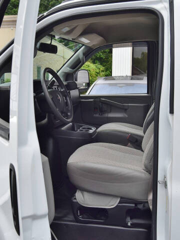 2019 GMC Savana 2500