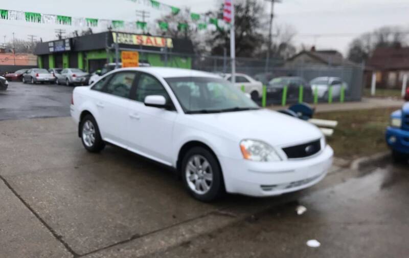 2007 Ford Five Hundred for sale at Xpress Auto Sales in Roseville MI