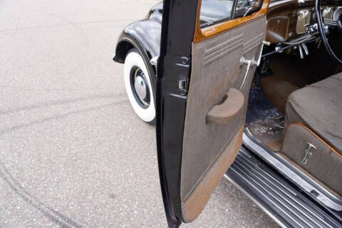 1936 Chrysler Imperial