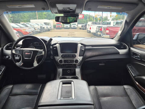 2016 GMC Yukon SLT