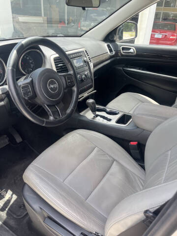 2012 Jeep Grand Cherokee Laredo