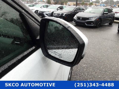 2019 Land Rover Range Rover Evoque SE