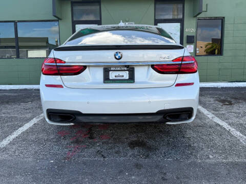 2016 BMW 7 Series 740i