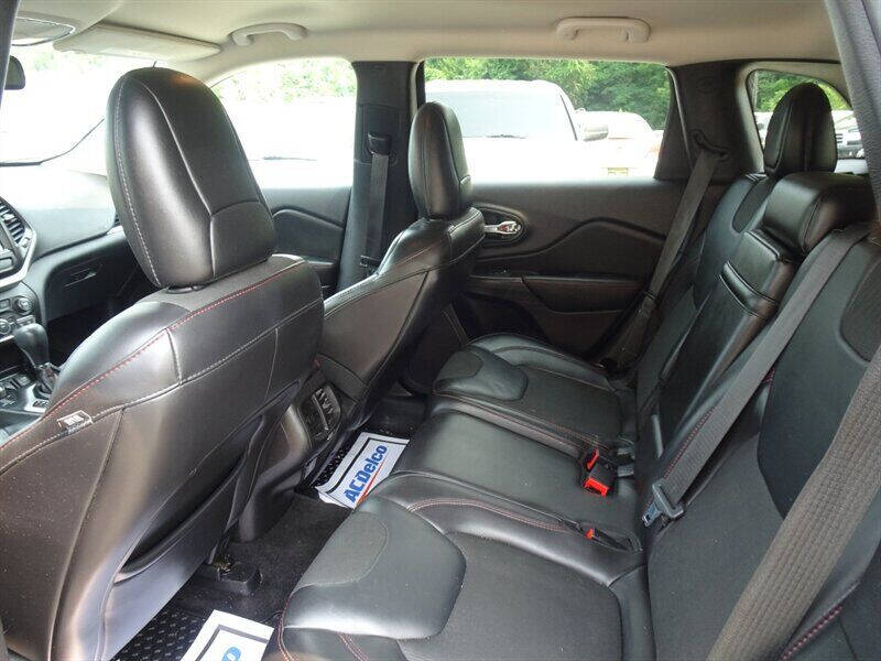 2017 Jeep Cherokee Trailhawk