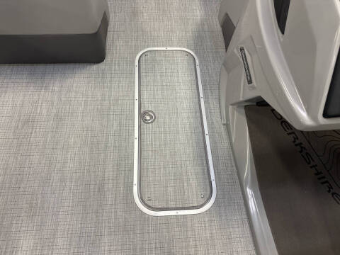 2025 Berkshire 23 RFX STS 3.0