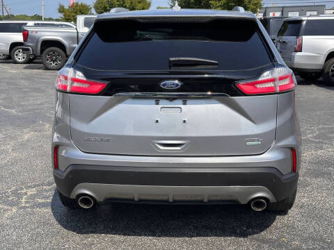 2020 Ford Edge