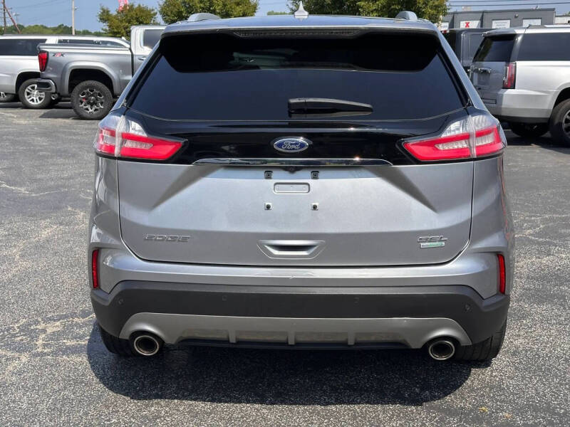 2020 Ford Edge
