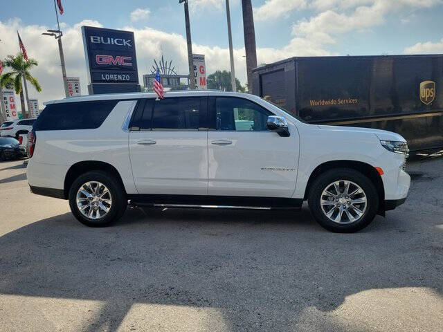 2023 Chevrolet Suburban Premier