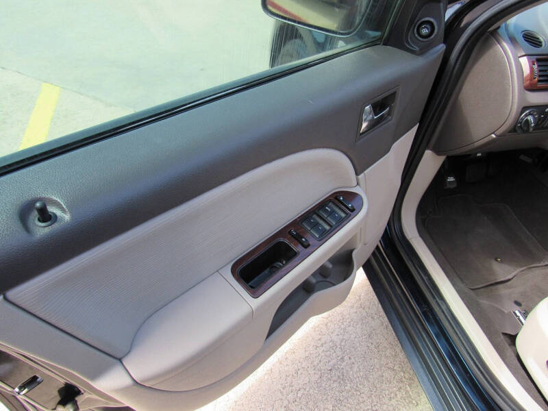 2008 Ford Taurus SEL