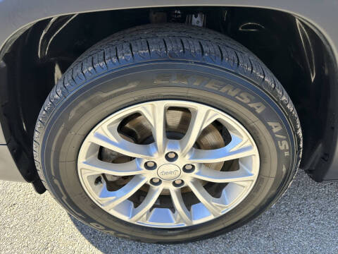 2019 Jeep Cherokee Latitude