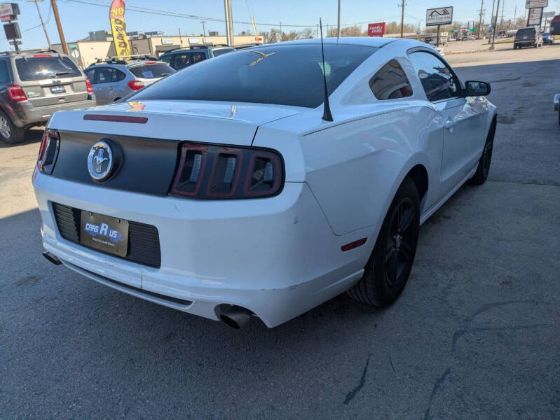 2014 Ford Mustang V6