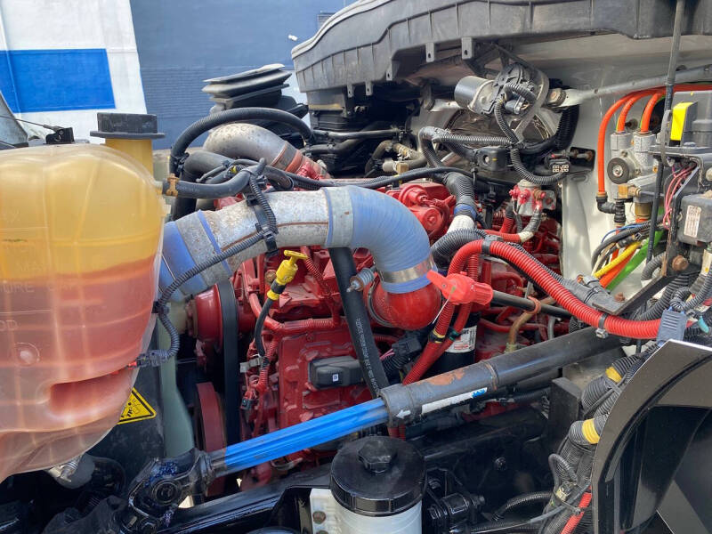 2022 International MV607