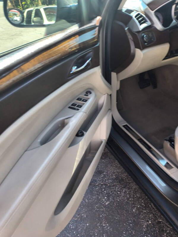 2011 Cadillac SRX Premium Collection