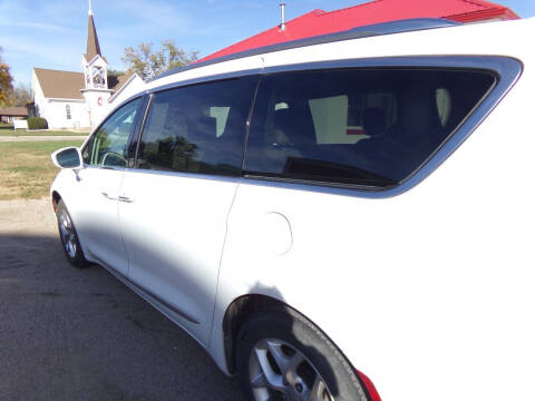 2019 Chrysler Pacifica Touring L Plus