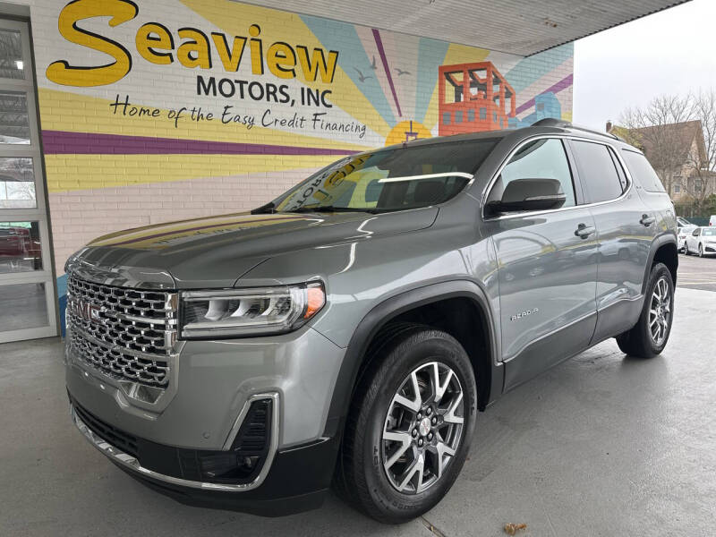 2023 GMC Acadia SLT