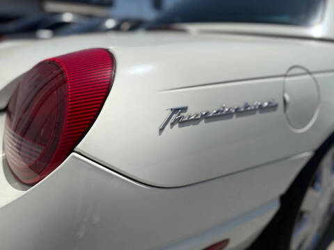 2002 Ford Thunderbird Deluxe