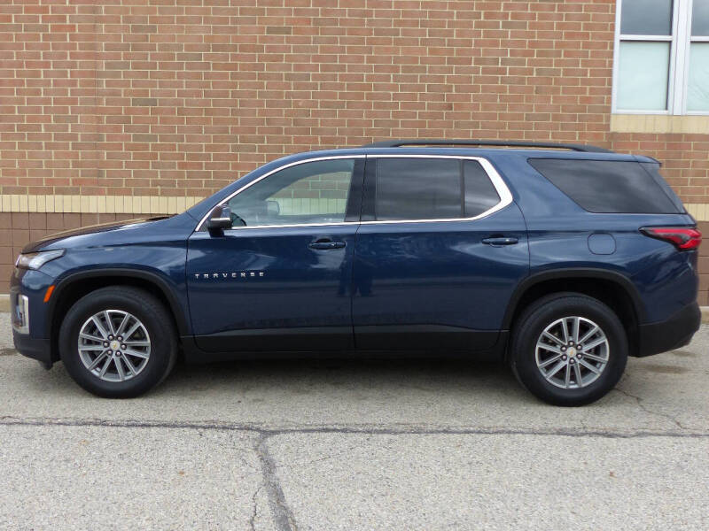 2022 Chevrolet Traverse LT Cloth