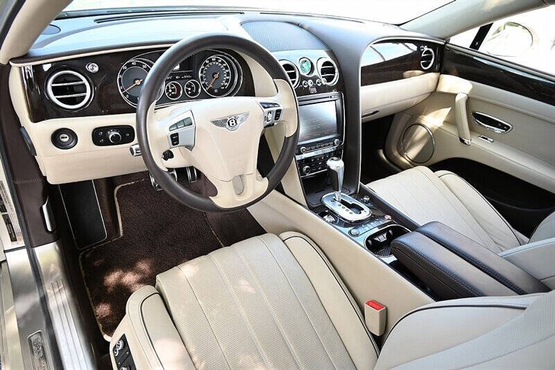 2014 Bentley Flying Spur 44