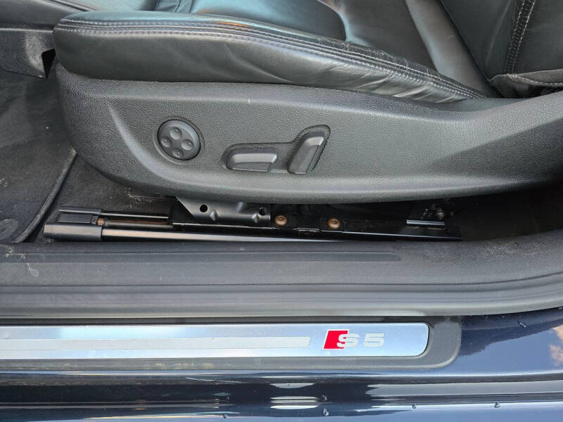 2012 Audi S5 4.2 quattro Premium Plus