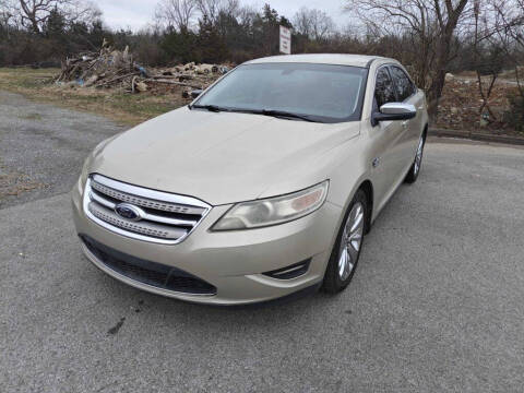 2010 Ford Taurus for sale at Tinkham Auto Sales in La Vergne TN