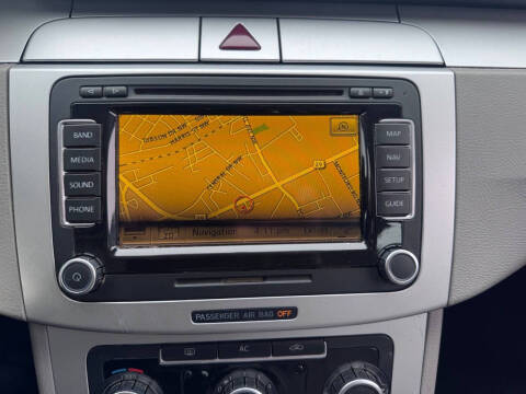 2010 Volkswagen Passat Komfort PZEV