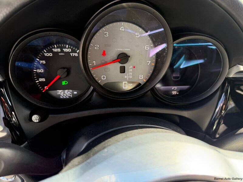 2021 Porsche Macan S