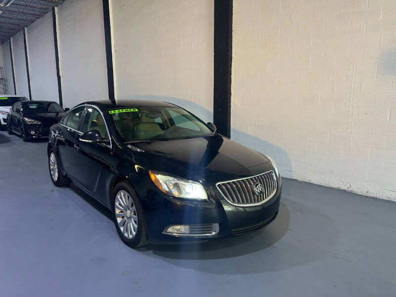 2013 Buick Regal for sale at Lamberti Auto Collection in Plantation FL