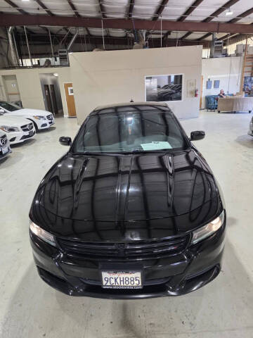 2017 Dodge Charger SXT