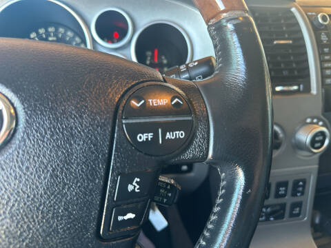 2010 Toyota Sequoia Platinum