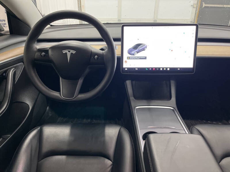 2021 Tesla Model 3 Standard Range Plus