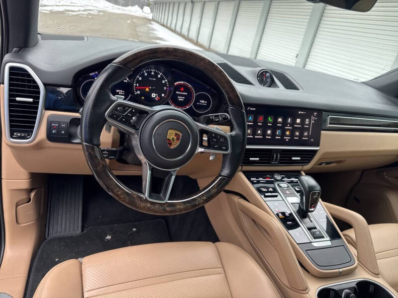 2022 Porsche Cayenne