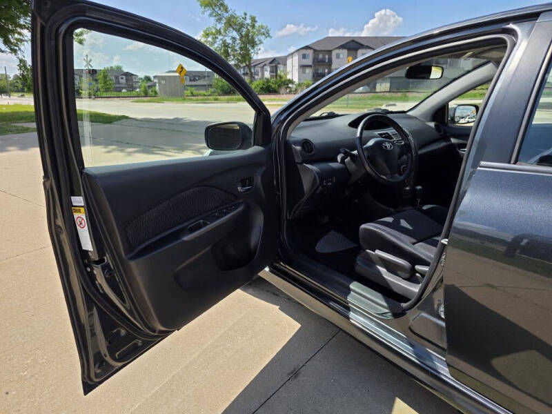 2009 Toyota Yaris