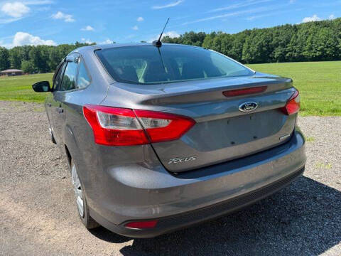 2013 Ford Focus S