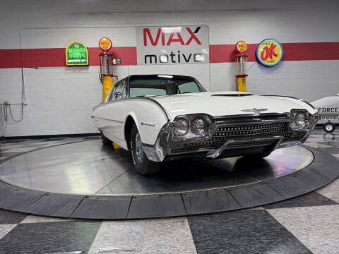 1962 Ford Thunderbird