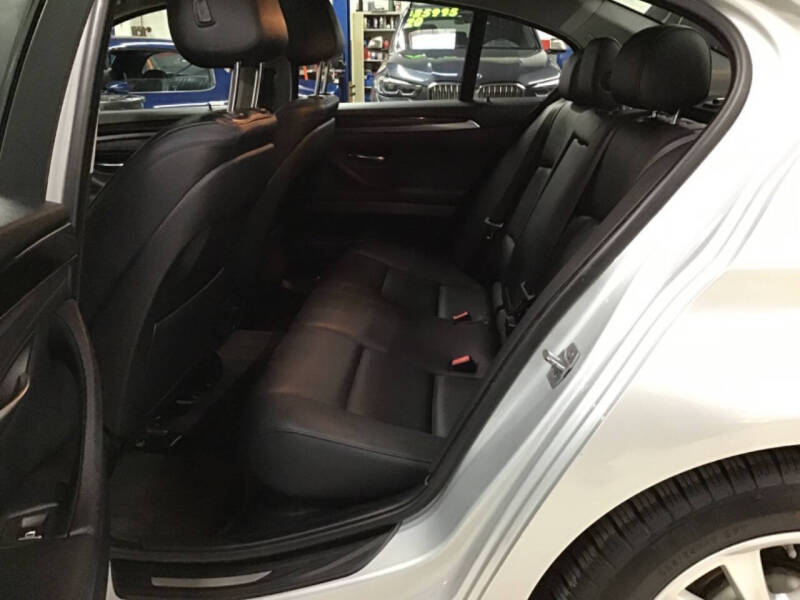 2014 BMW 5 Series 528i