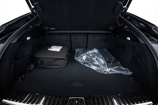 2025 Porsche Cayenne E-Hybrid Coupe