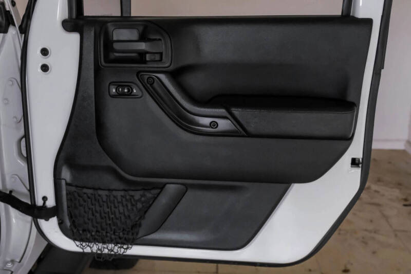 2017 Jeep Wrangler Unlimited Smoky Mountain