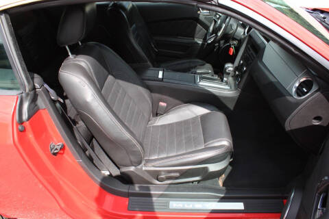 2010 Ford Mustang V6