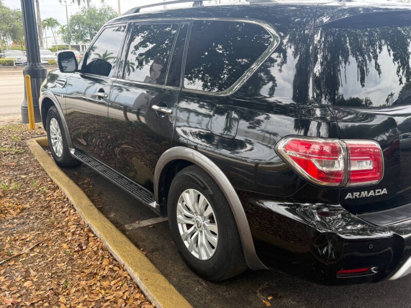 2017 Nissan Armada SV