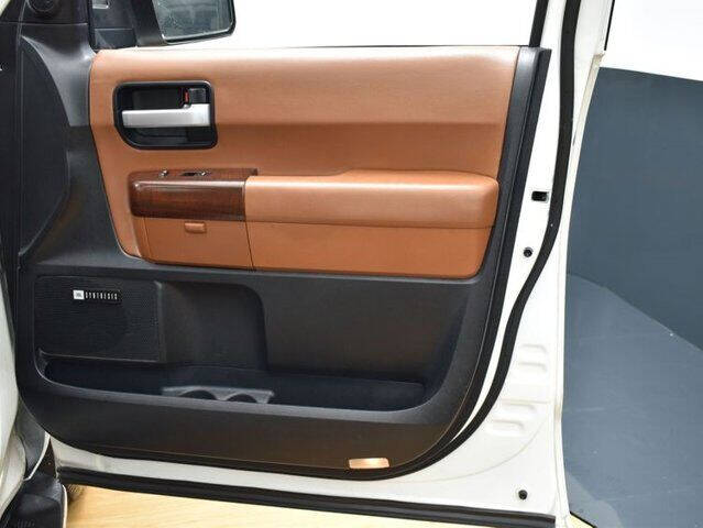 2016 Toyota Sequoia Platinum