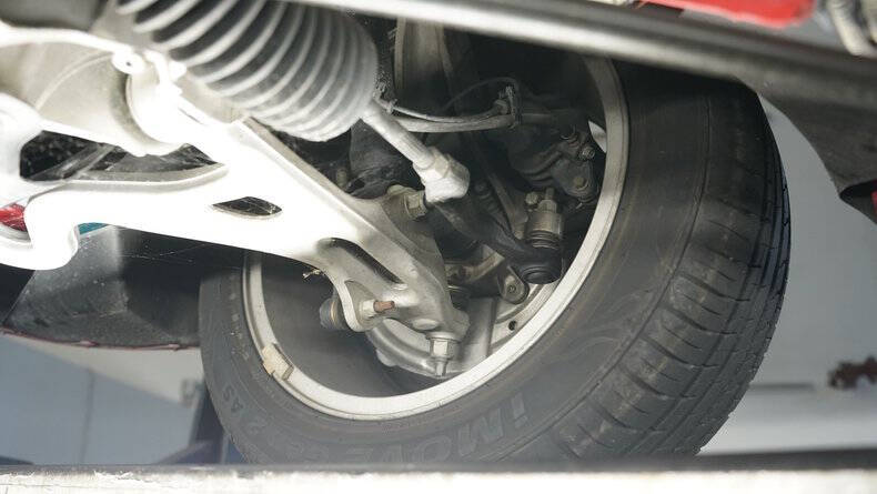 2002 Ford Thunderbird Deluxe