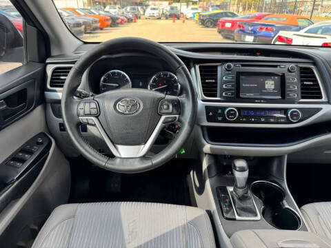 2015 Toyota Highlander