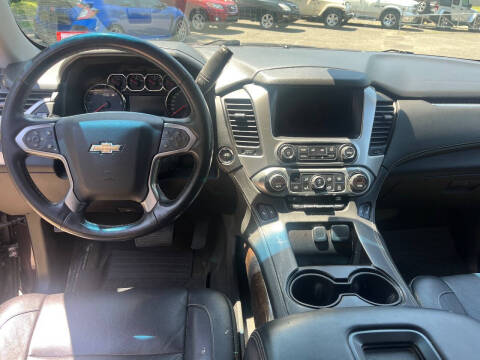 2015 Chevrolet Suburban LT