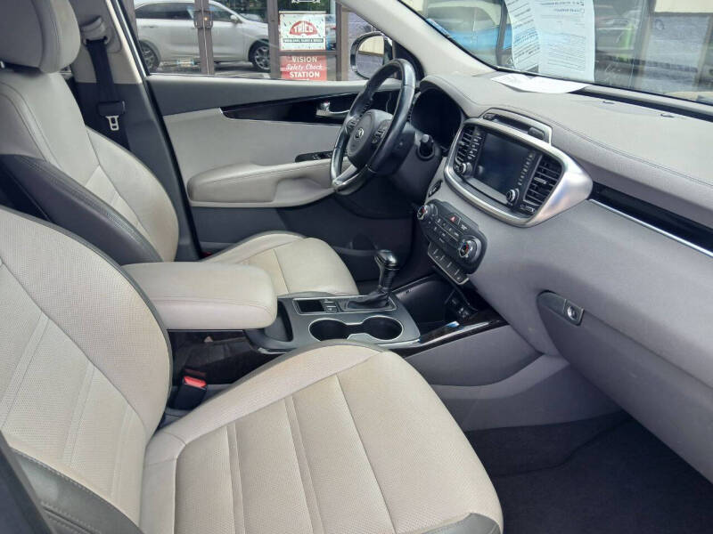 2016 Kia Sorento SX V6